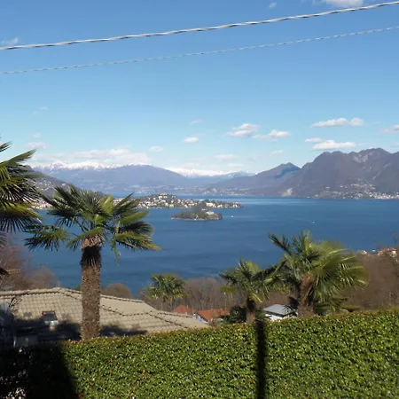 Nice Lake View 아파트 바메노